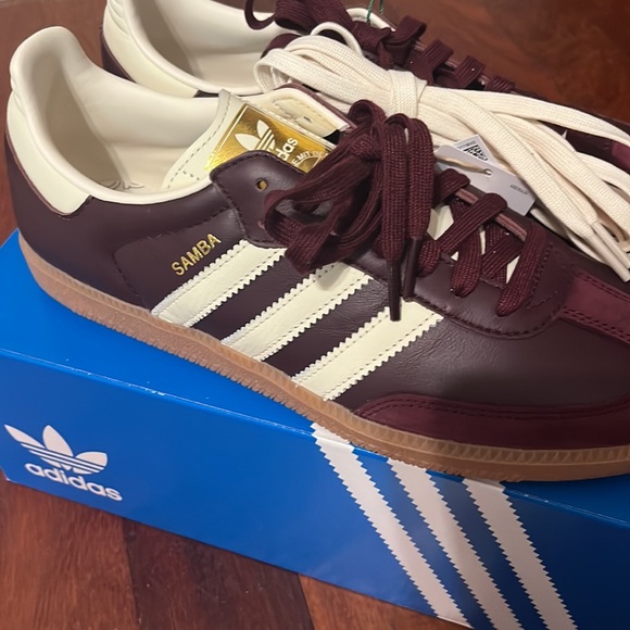 Adidas Samba OG brand Maroon Gold Metallic - Picture 8 of 8